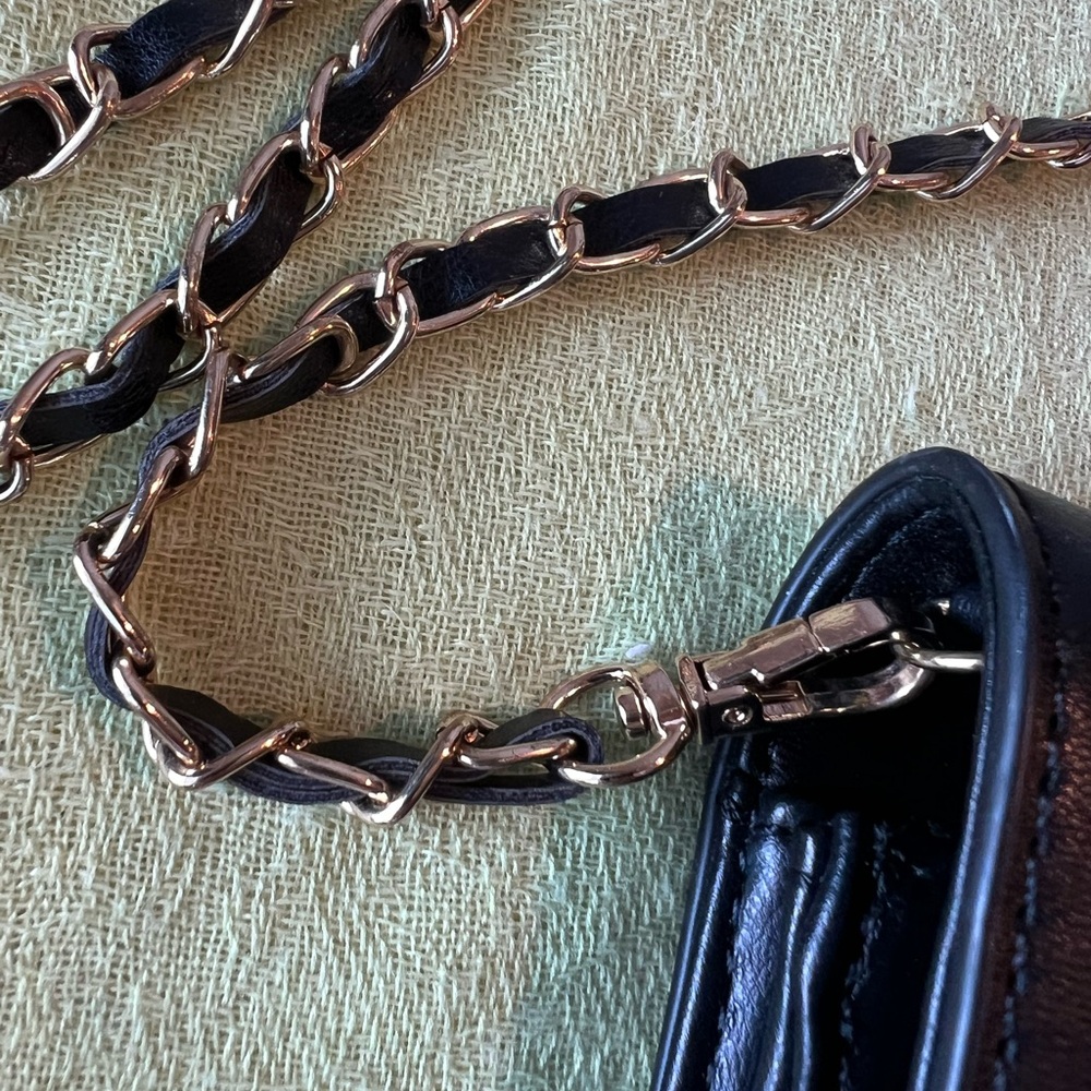 Badgley Mischka black Leather crossbody bag - Picture 2 of 13
